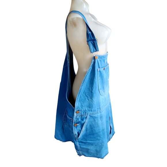 Vintage Dickies Blue Denim Overall Dress With Pockets & Distressed Details - Picture 3 of 6